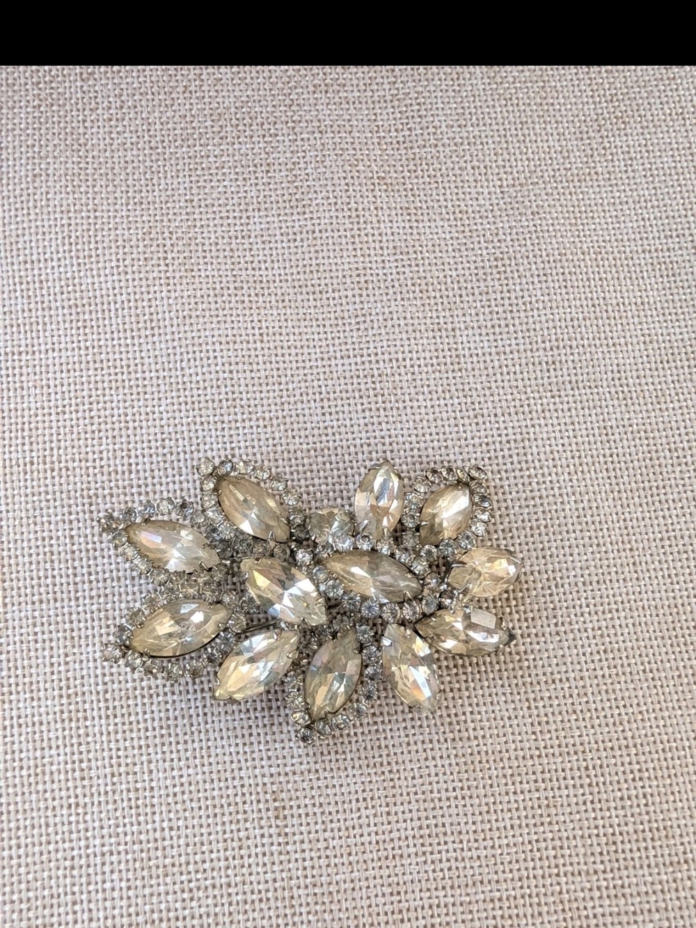 Weise Silver Leaf Cluster Brooch